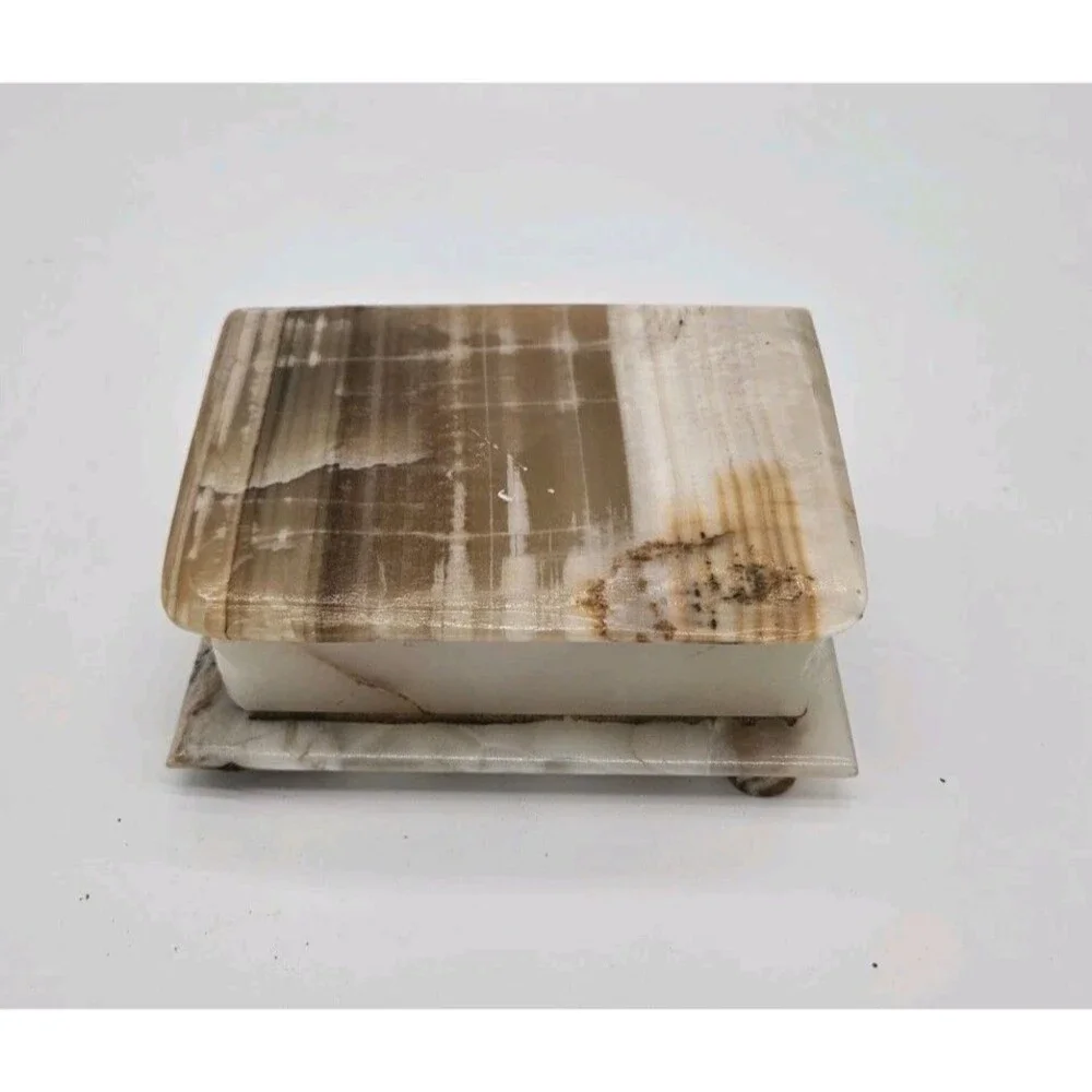 Vintage Jewelry / Trinket Box Onyx Stone Very Nice Coloring Good Condition